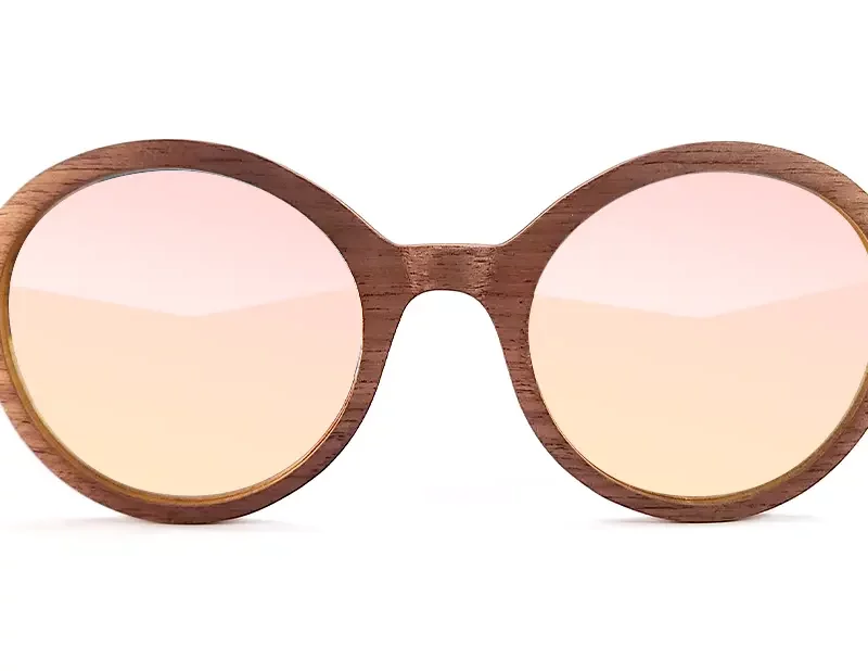 lunettes de soleil en bois ronde