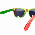 Lunettes de soleil San Francisco Red en bois de skateboard recyclé écoresponsable.