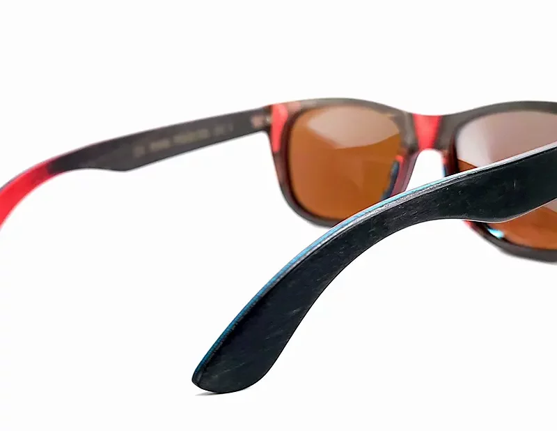 Lunettes de soleil San Francisco Black en bois de skateboard recyclé, éco-responsables.