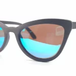 Lunettes en bois Essenciel pour formes de visage ovales et triangulaires