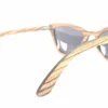 Lunettes de soleil papillon en bois de zébrano Parker Zebra, élégantes et féminines, adaptées aux visages ovales et triangulaires.