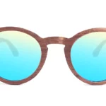 Verres miroitants bleu et violet des lunettes Harisson Blue offrant une haute protection solaire.