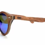 Lunettes de soleil Harisson Blue en bois de noyer avec verres UV400 catégorie 3, style rétro.