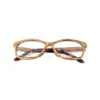 Lunettes Naxos Brown : confortables et légères, idéales pour un look élégant tout en garantissant un port agréable au quotidien.
