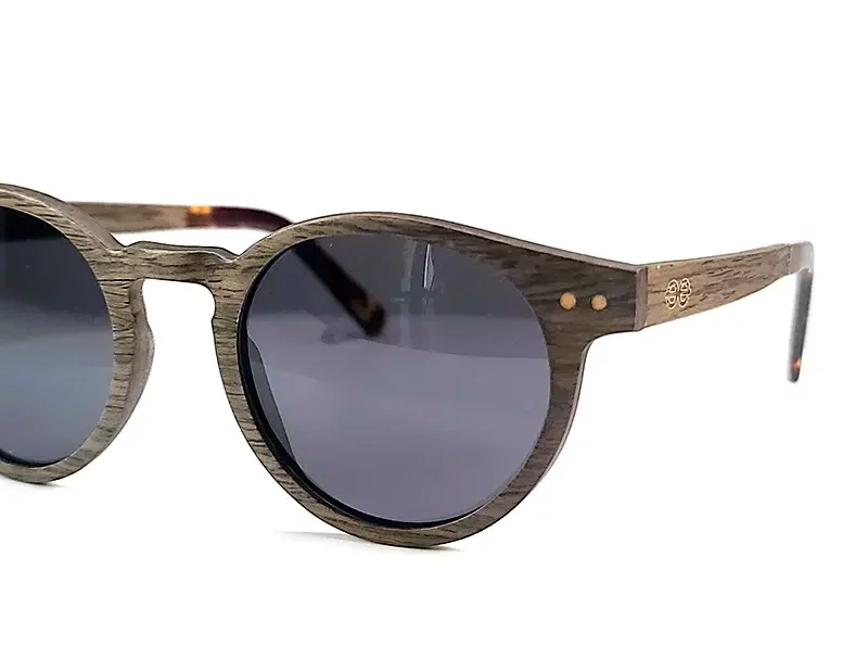 Collection de lunettes de soleil mixtesl en essences de bois formes rondes Paul Grey 2