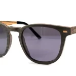 Nos lunettes de soleil en bois Falcon pour un style authentique