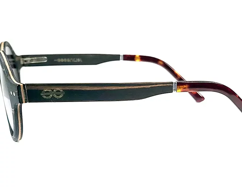 Découvrez nos lunettes en bois de soleil en ébène John