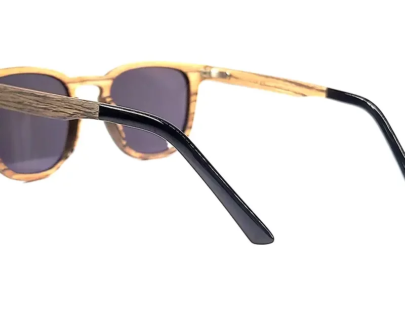 Lunettes de soleil en bois Falcon de la marque My-essenciel