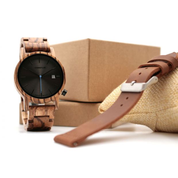 Montre en bois Zébrano avec cadran métal brossé et bracelet interchangeable.
