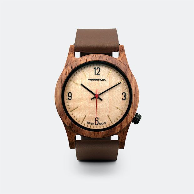 Montre homme en bois avec bracelet en cuir de noyer Moka par Essenciel