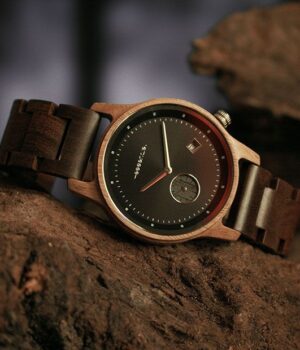 Mouvement Miyota 0T45 fabriqué au Japon pour une précision exceptionnelle, Montre Homme Bois Noyer Mariner