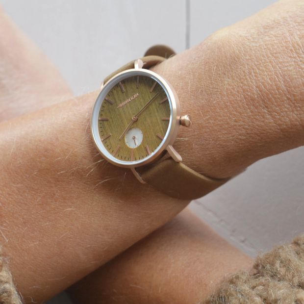 Montre femme Essenciel - bracelet cuir de vachette marron flash pompes