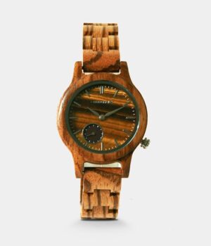 Bracelet en bois avec fermoir double sécurité sur la montre Verso