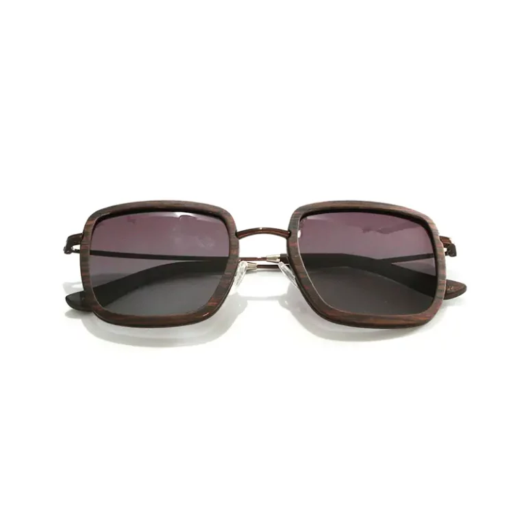 lunettes de soleil en bois femme