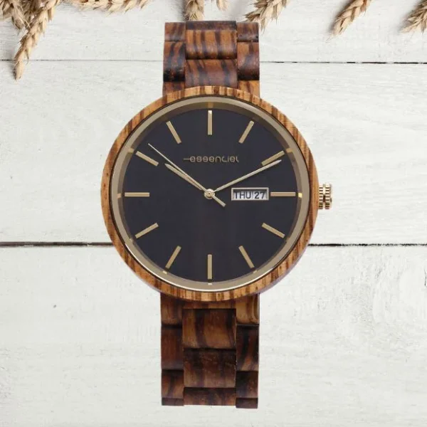 Montre Sailler élégamment présentée dans son coffret en bois naturel