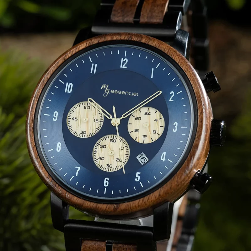 Montre chronographe Nomadis bleue en bois de noyer avec cadran océan métallisé pour homme.