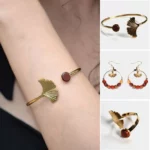 Coffret bijoux Ginkgo doré prêt à offrir, livré dans un écrin élégant avec une carte personnalisable.