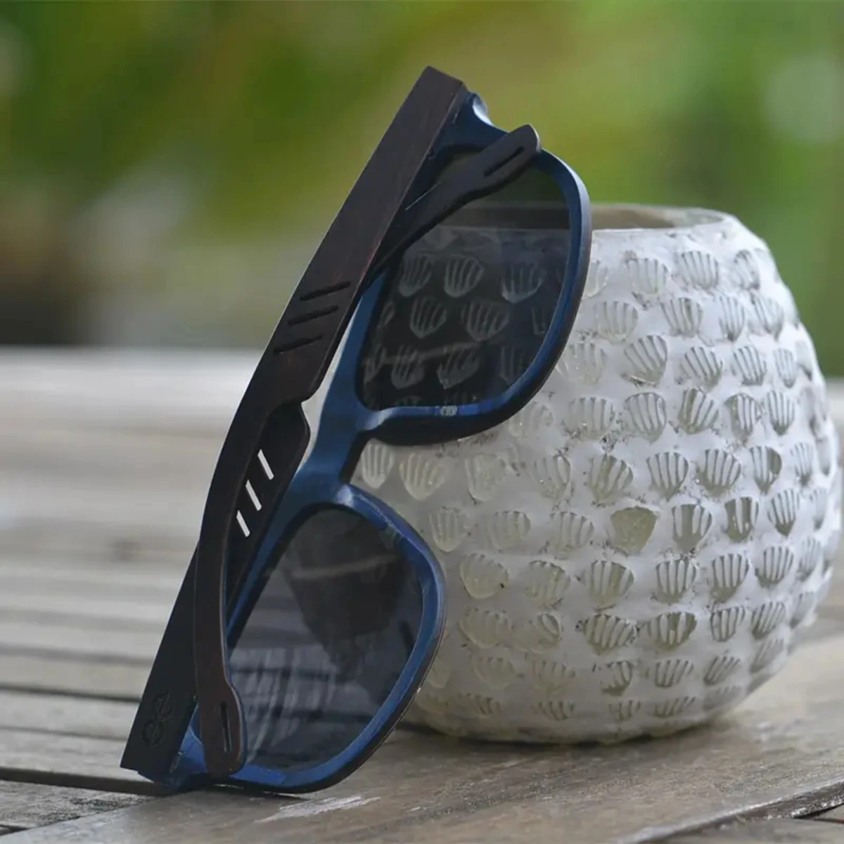 Lunettes de soleil en bois Jimmy-Black