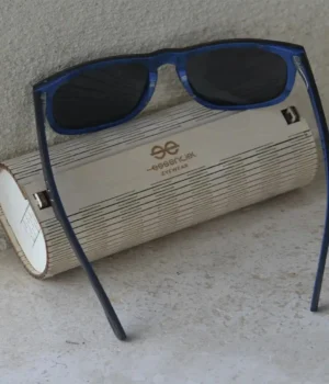 Alternative view of Lunettes de soleil en bois Jimmy-Black