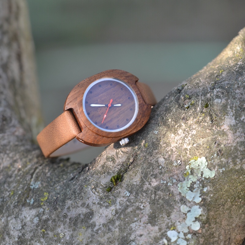 Montre femme noyer cuir marron Victoria – Image 2